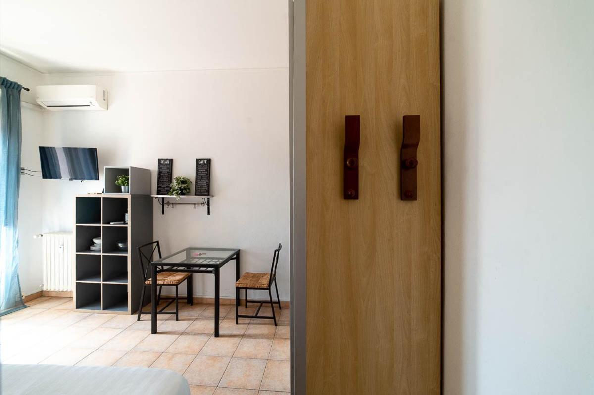 Hbhall Residenze Darsena ミラノ エクステリア 写真