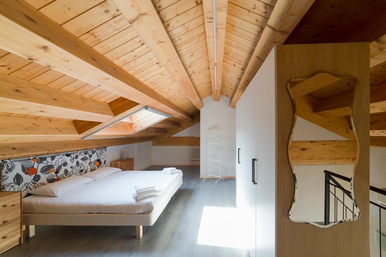 Hbhall Residenze Darsena ミラノ エクステリア 写真