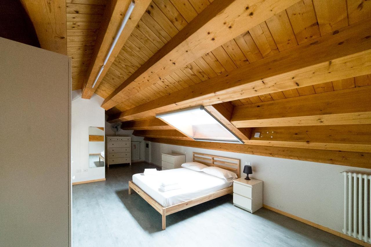Hbhall Residenze Darsena ミラノ エクステリア 写真