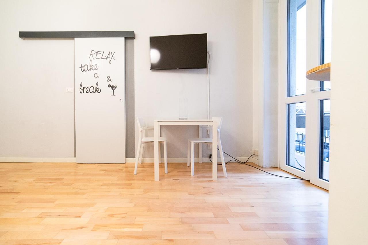 Hbhall Residenze Darsena ミラノ エクステリア 写真